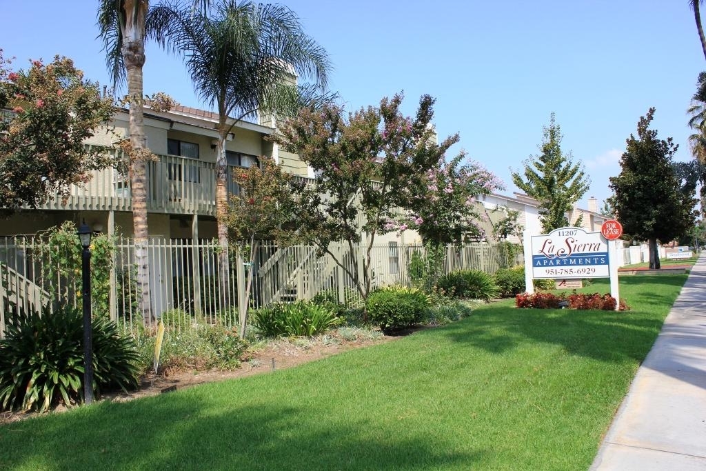 La Sierra Riverside, CA Home