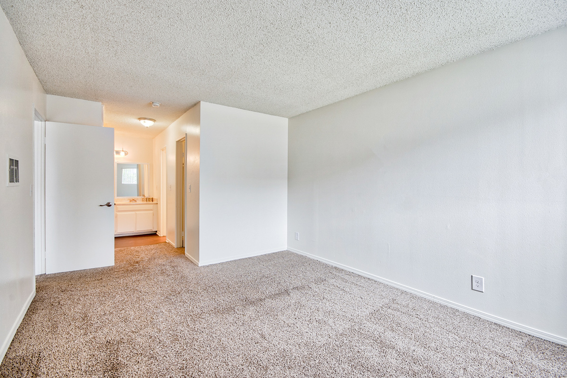 Park East Bellflower, CA Home