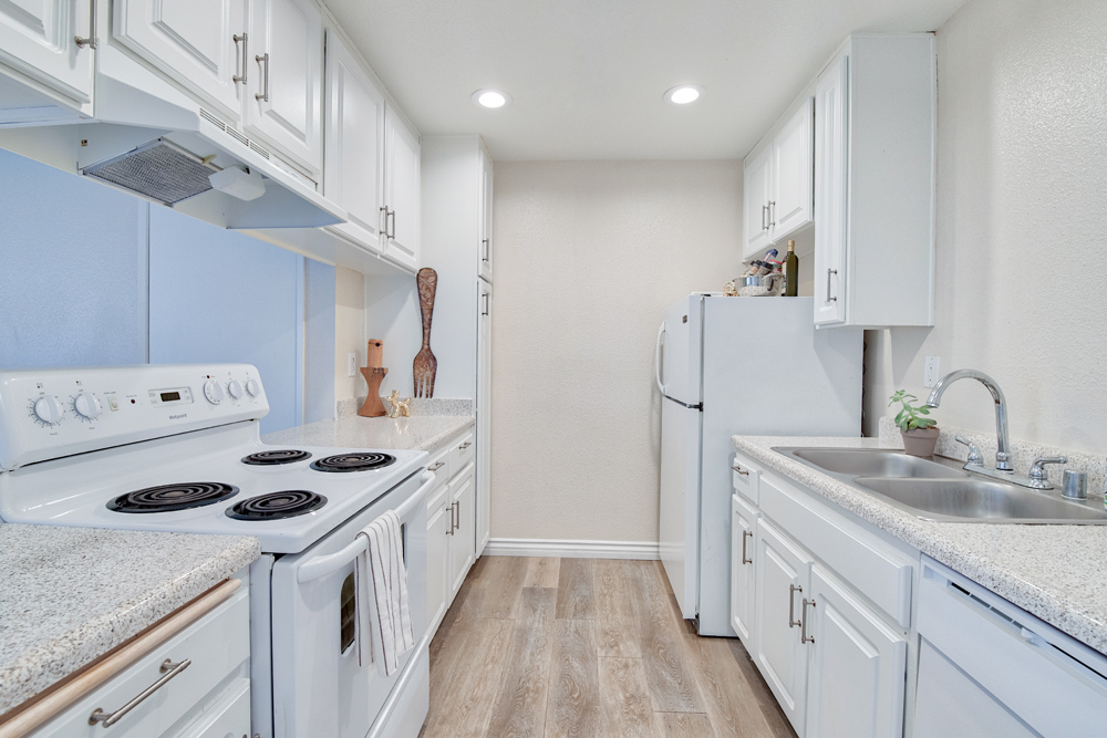 Vista Pacifica Apartments Vista, CA Home