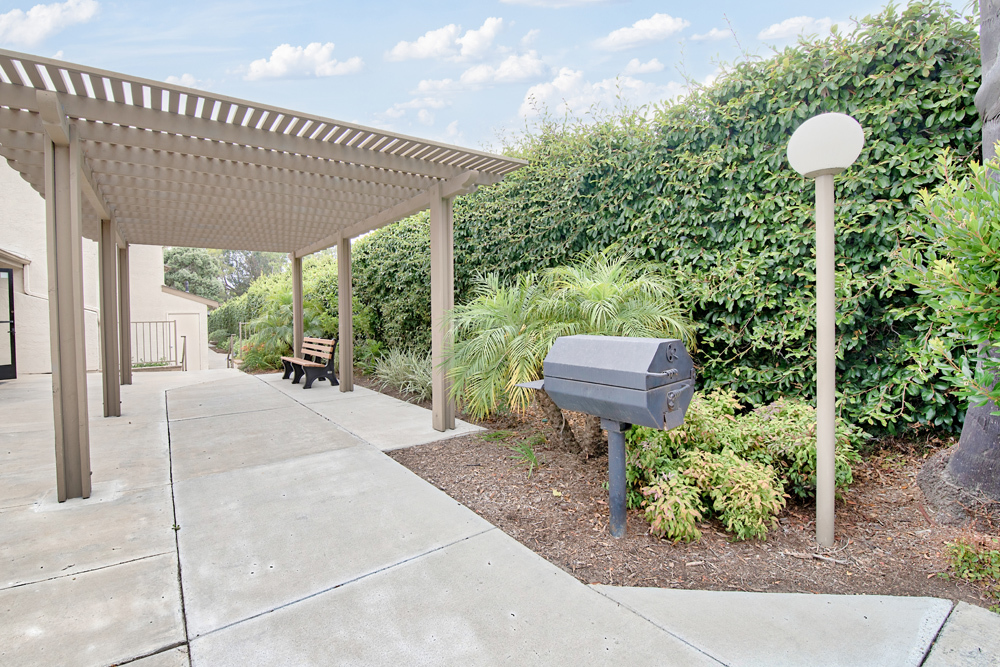 Vista Pacifica Apartments Vista, CA Home