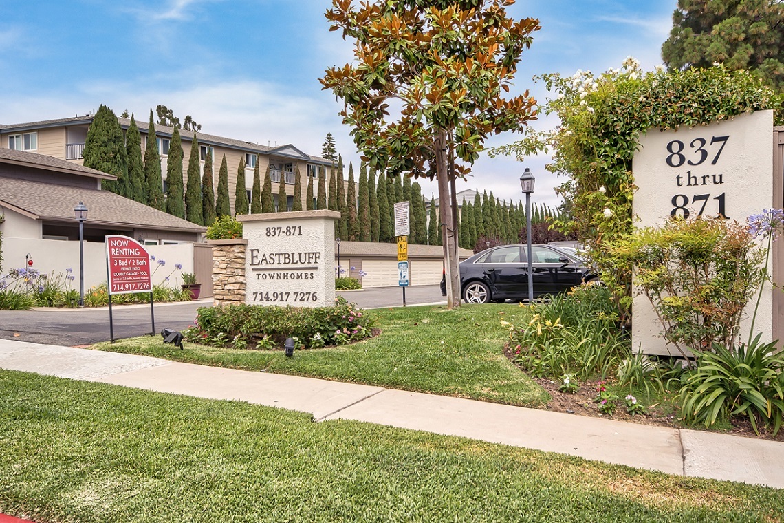 Eastbluff Townhomes Newport Beach, CA Home