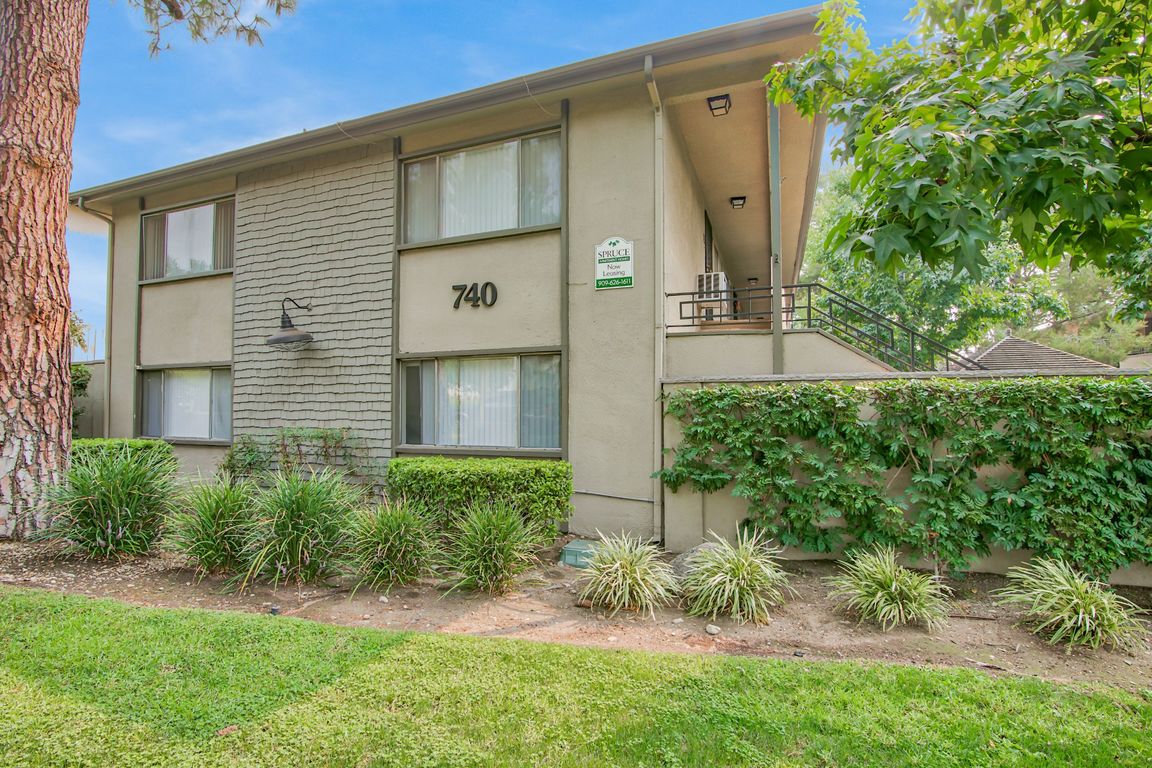 Spruce Upland, CA Home