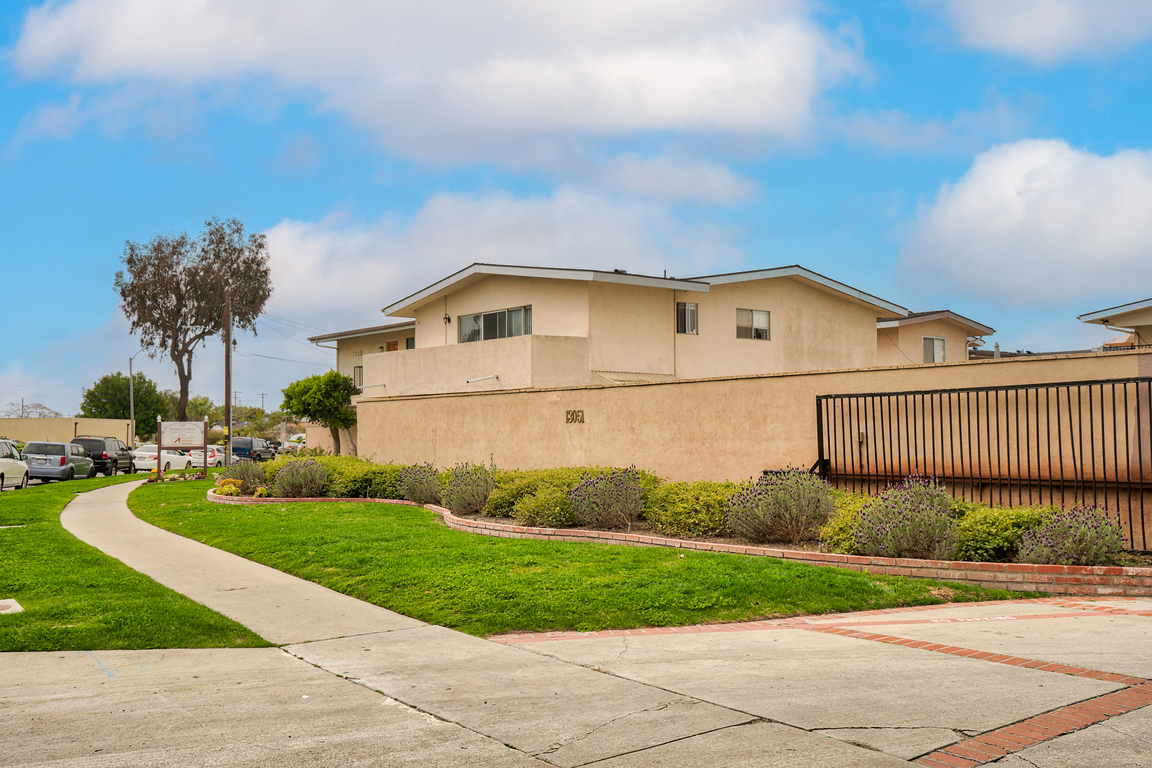 Lotus Garden Apartments Garden Grove, CA Home