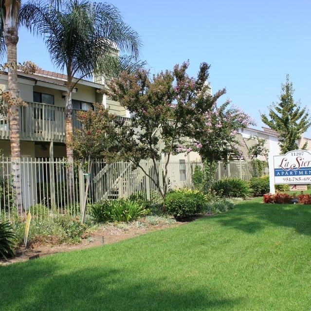 La Sierra Riverside, CA Home