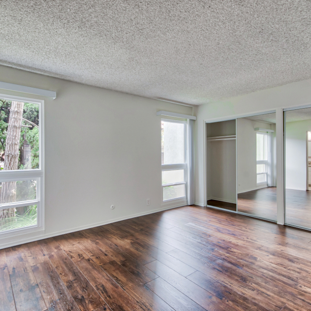 Eastbluff Townhomes Newport Beach, CA Home